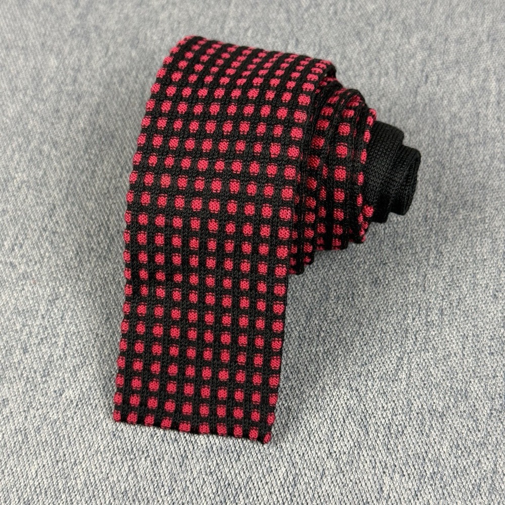 Vtg Mens Knit Tie Red Black Checker 100% Wool Skinny Square 2" Vintage Brisson